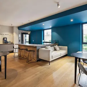 Panzió Fourroomotel