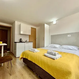 Roza Apartamento Pula
