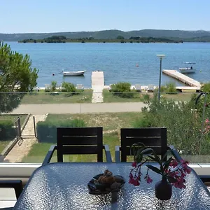  Apartman Sole Horvátország